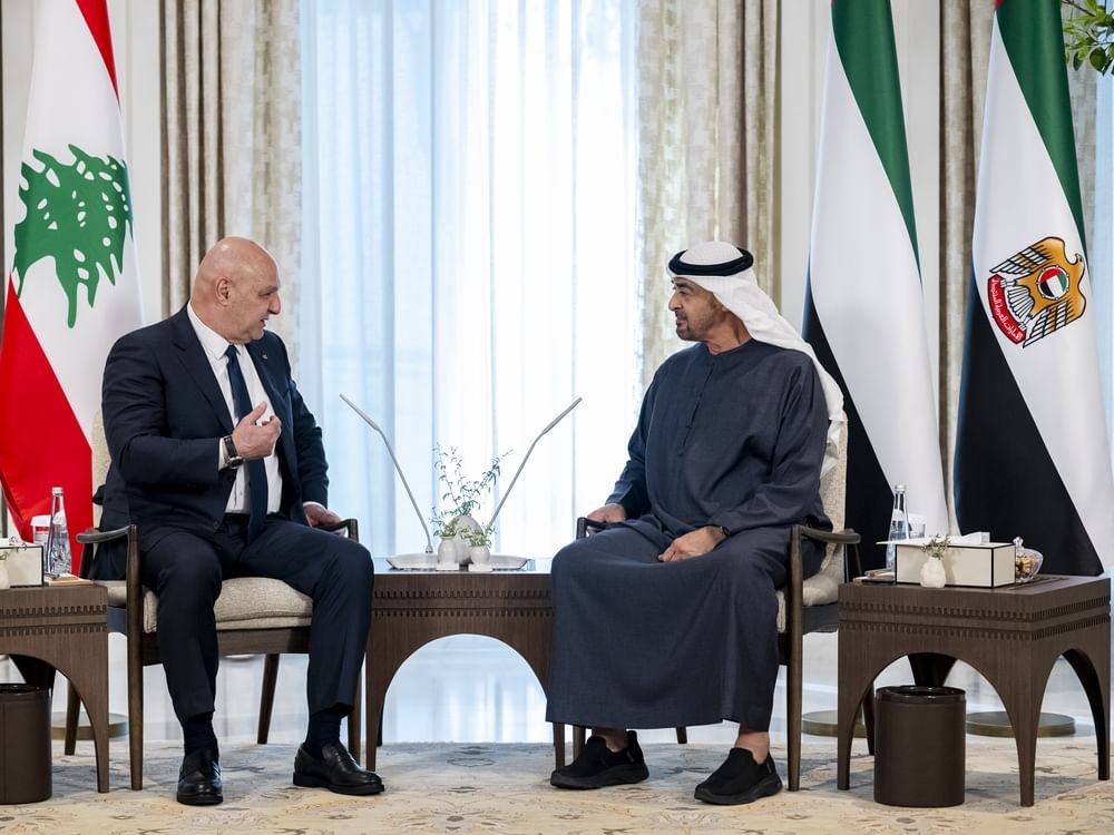 خلال استقباله جوزيف عون.. رئيس الدولة يؤكد دعم الإمارات كل ما يحقق تطلعات الشعب اللبناني الشقيق نحو الاستقرار والتنمية والازدهار