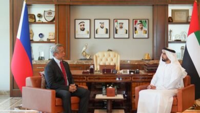 سيف بن زايد يلتقي وزير الداخلية الفلبيني