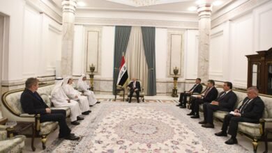 الرئيس العراقي يستقبل فريق منطاد العرب