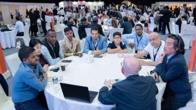 مشاركون بمؤتمر الموزعين : خطط التوزيع الفعالة تبدأ من فهم مشاعر القراء واحتياجاتهم