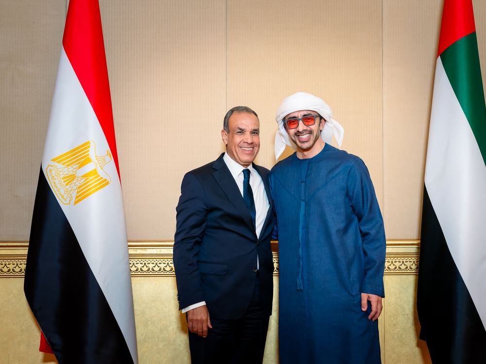 عبدالله بن زايد يستقبل وزير الخارجية والهجرة المصري