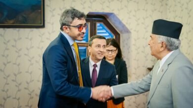 رئيس نيبال يستقبل عبدالله بن زايد