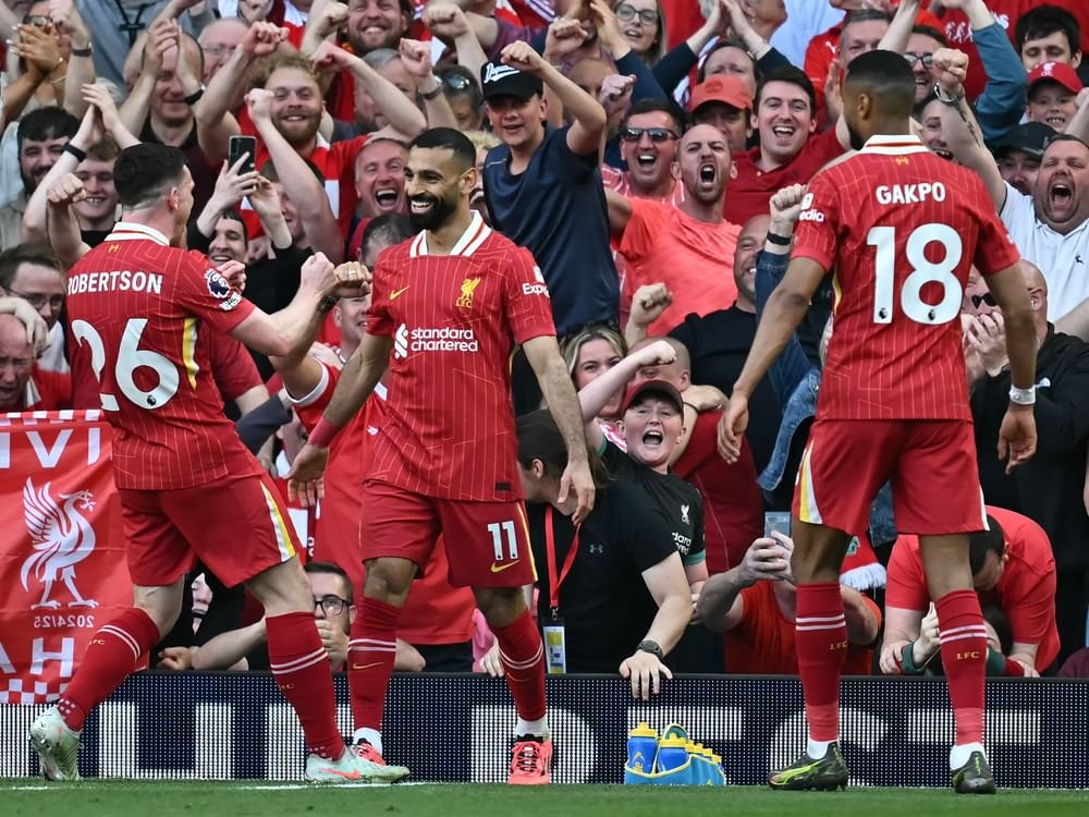 ليفربول يفوز على توتنهام ويحسم لقب الدوري الإنجليزي 1 ليفربول يفوز على توتنهام ويحسم لقب الدوري الإنجليزي