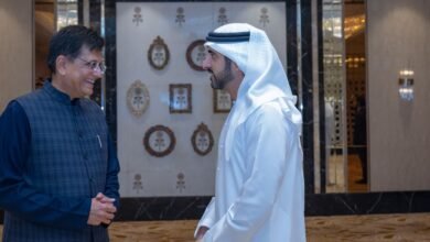 حمدان بن محمد يستعرض مع وزير التجارة والصناعة في الهند آفاق الشراكة الاقتصادية الشاملة بين البلدين