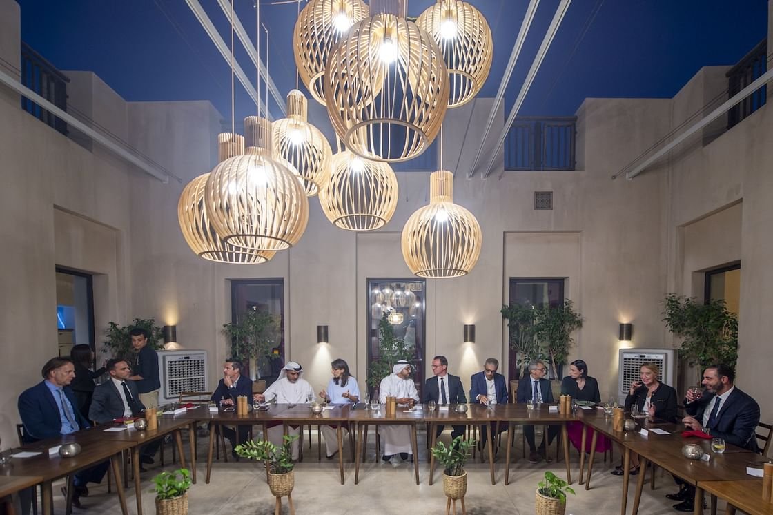 الشارقة تستعرض فرصها الاستثمارية أمام نخبة من الدبلوماسيين والمستثمرين البلجيكيين