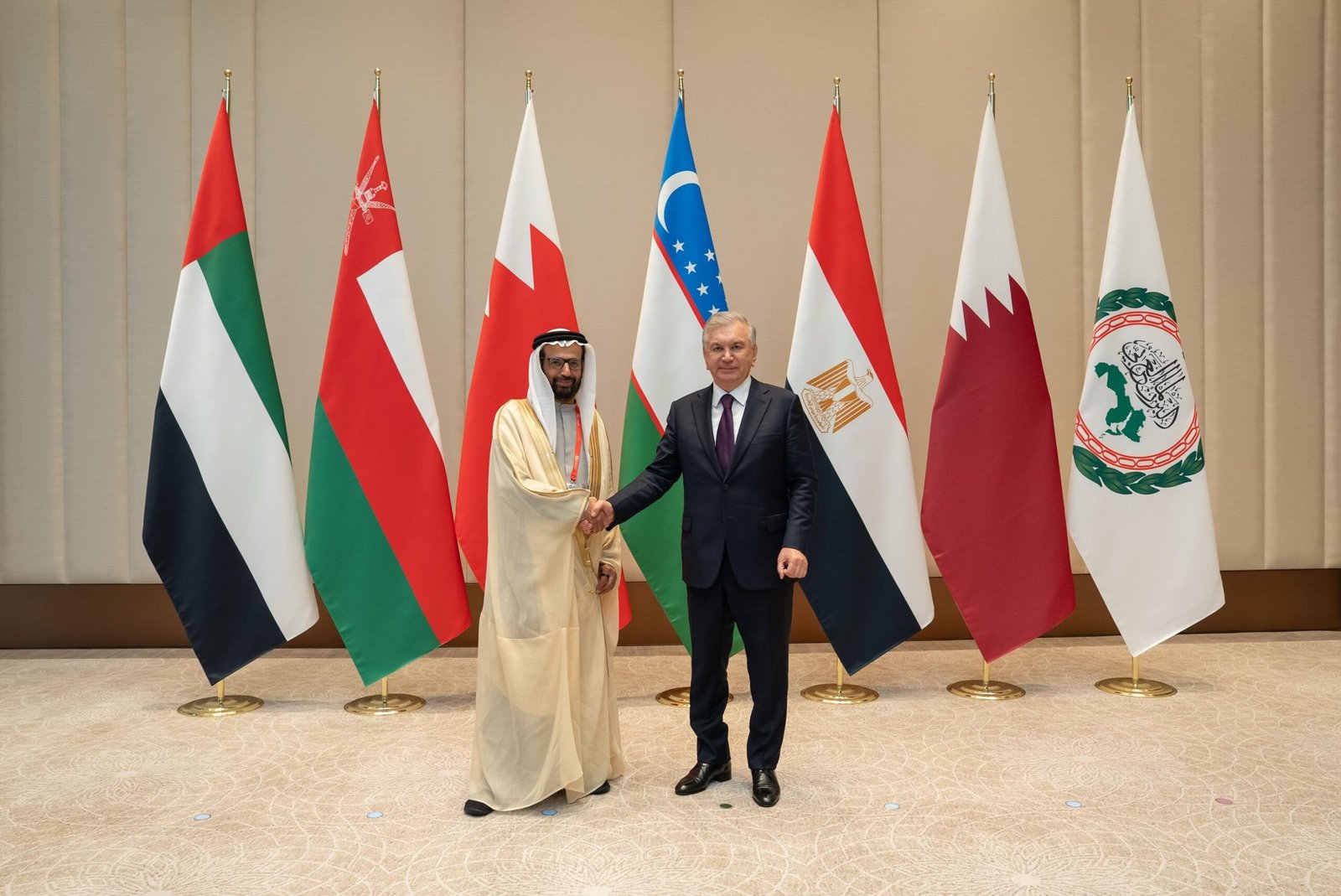 رئيس أوزبكستان يستقبل علي النعيمي ورؤساء البرلمانات الخليجية المشاركين في اجتماعات البرلمان الدولي بطشقند 1 رئيس أوزبكستان يستقبل علي النعيمي ورؤساء البرلمانات الخليجية المشاركين في اجتماعات البرلمان الدولي بطشقند