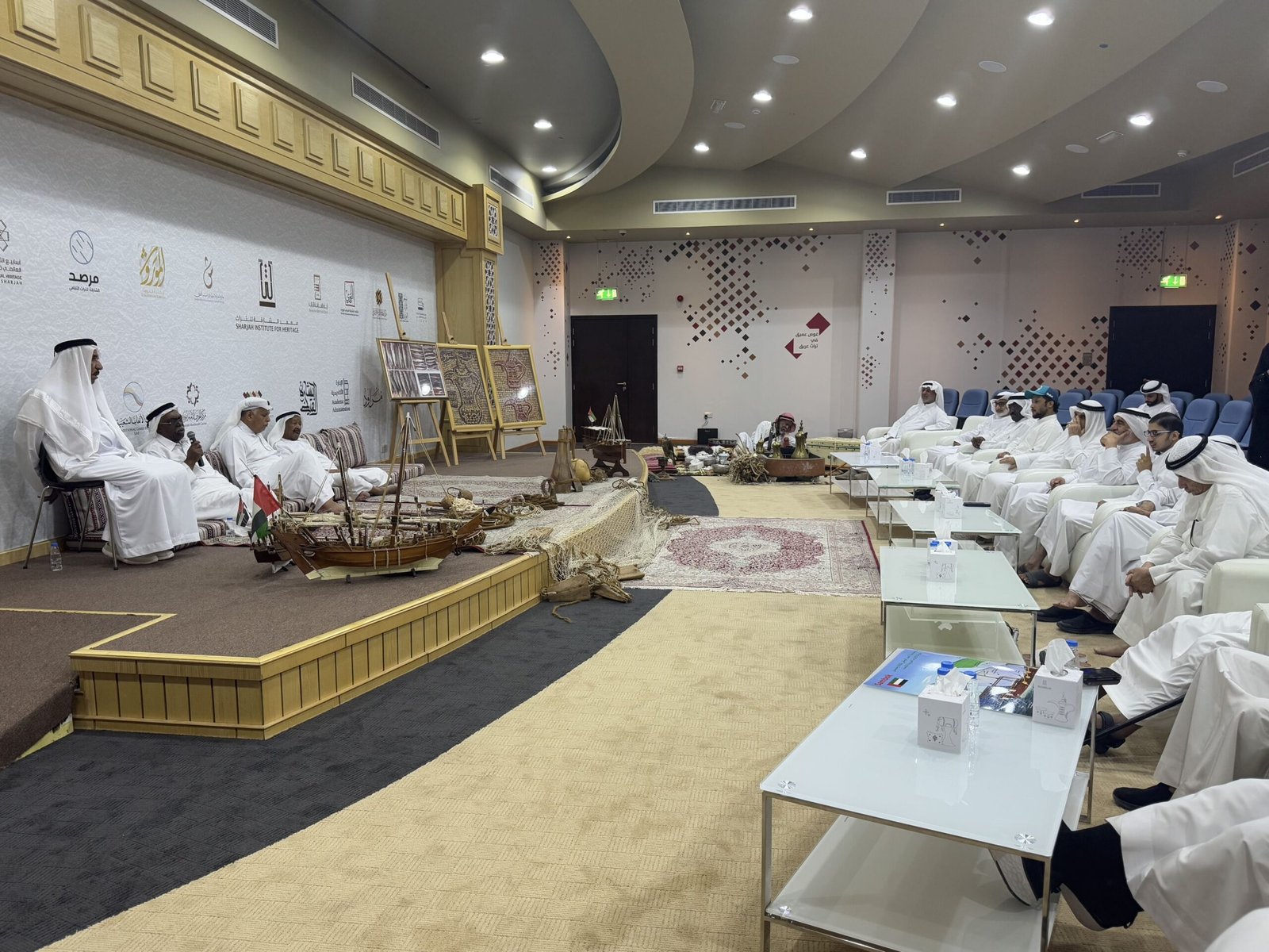 "الشارقة للتراث" ينظم "لقاء مع الأجيال" لتعزيز الانتماء الوطني