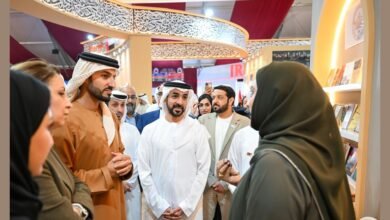 راشد بن حميد يزور المعرض الدولي للنشر والكتاب في الرباط