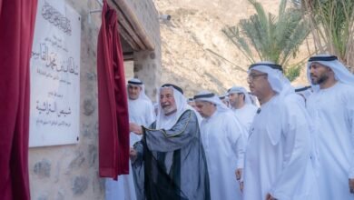 حاكم الشارقة يفتتح حارة الزبارة القديمة وشيص التراثية في مدينة خورفكان