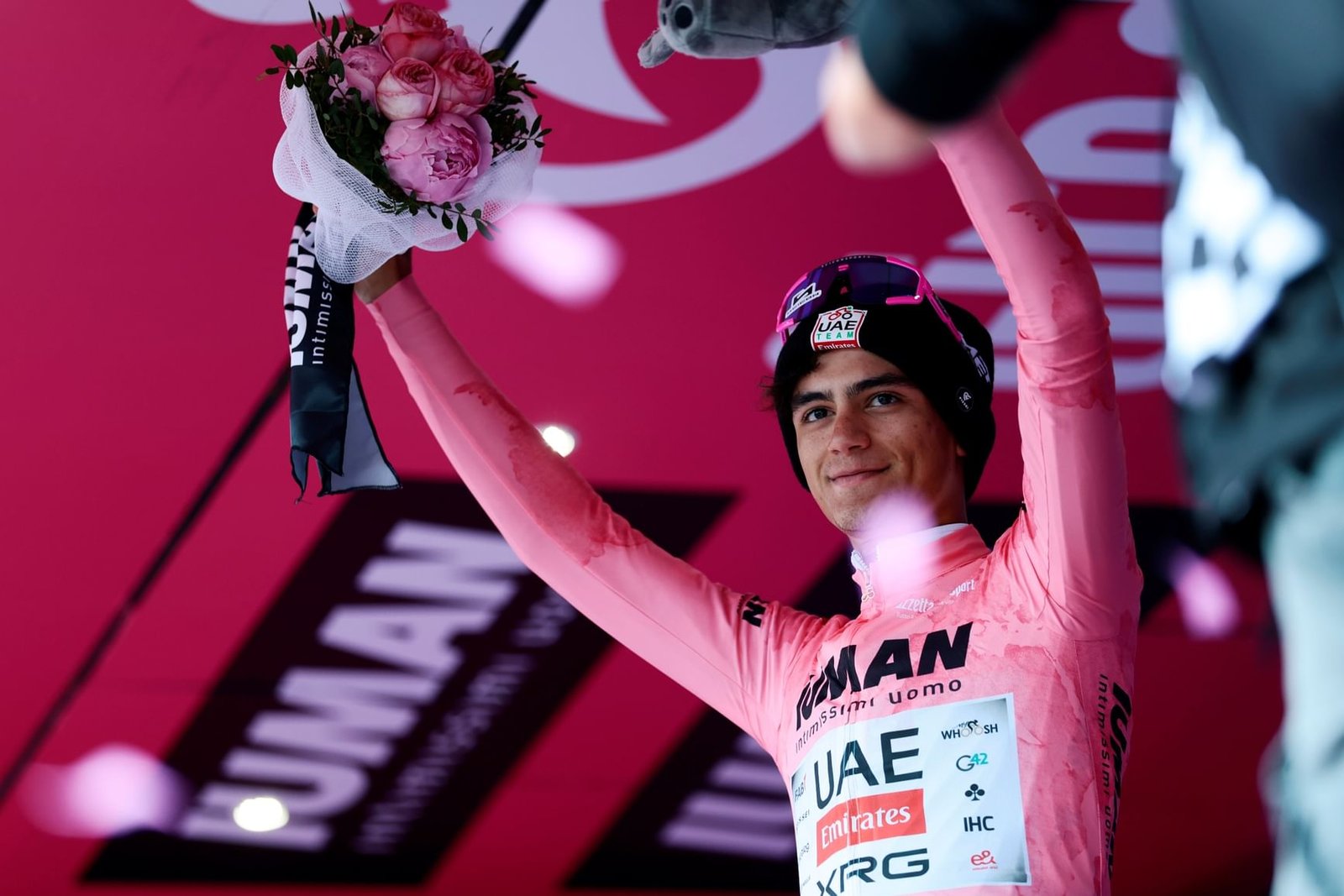 "الإمارات للدراجات" يعزز صدارته في سباق "جيرو دي إيطاليا"