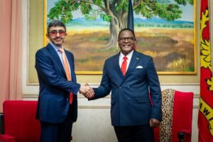 عبدالله بن زايد ورئيس مالاوي يشهدان توقيع 5 مذكرات تفاهم لتعزيز التعاون