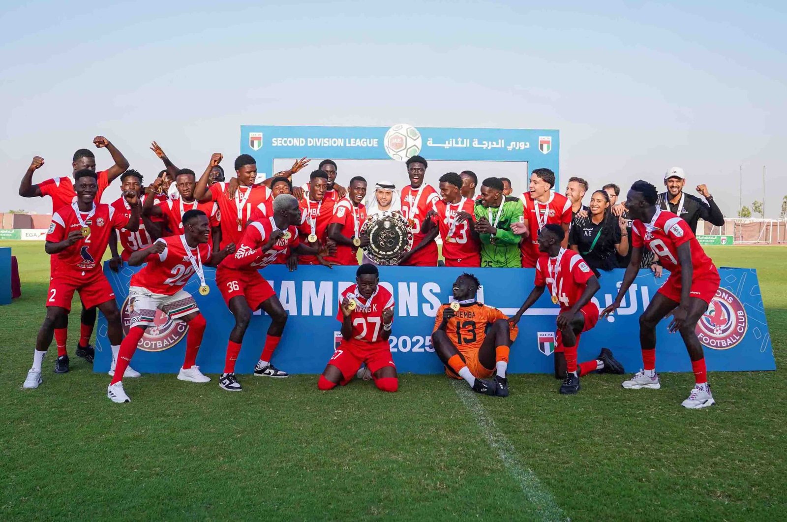 تتويج فريق إيليت فالكونز ببطولة دوري الدرجة الثانية