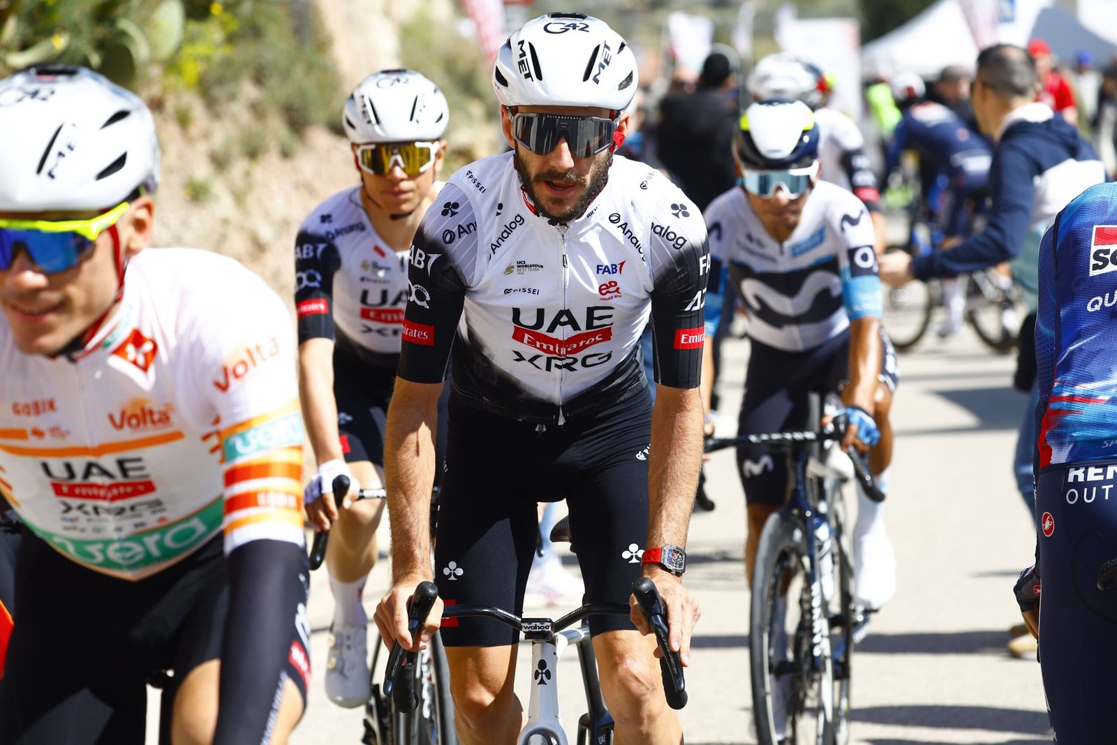 غداً.. "أيوسو" و"ييتس" يقودان "الإمارات للدراجات" في سباق "جيرو دي إيطاليا" 1 الإمارات للدراجات