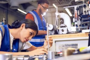 دبي تستعرض منظومتها الصناعية المبتكرة خلال مشاركتها في منتدى "اصنع في الإمارات 2025"