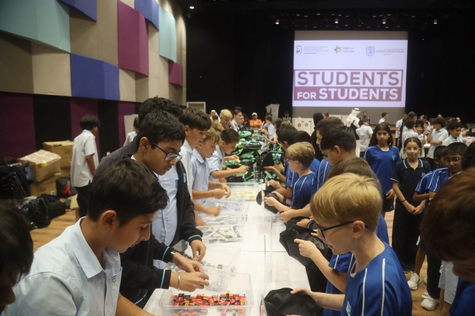 “طلاب من أجل الطلاب” تعود في 2025 لدعم التعليم وتعزيز روح العطاء