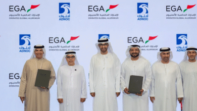 «أدنوك» و«الإمارات العالمية للألمنيوم» توقعان اتفاقية بقيمة 1.84 مليار درهم لتوريد المادة الخام الرئيسية لإنتاج الألمنيوم محلياً