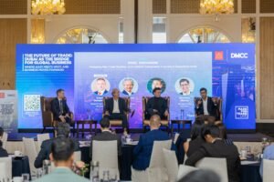 مركز دبي للسلع المتعددة يسجّل نمواً بنسبة 13% في عدد الشركات السنغافورية ويوقع شراكة استراتيجية مع "هوكسفورد" خلال جولاته الترويجية الأولى في سنغافورة