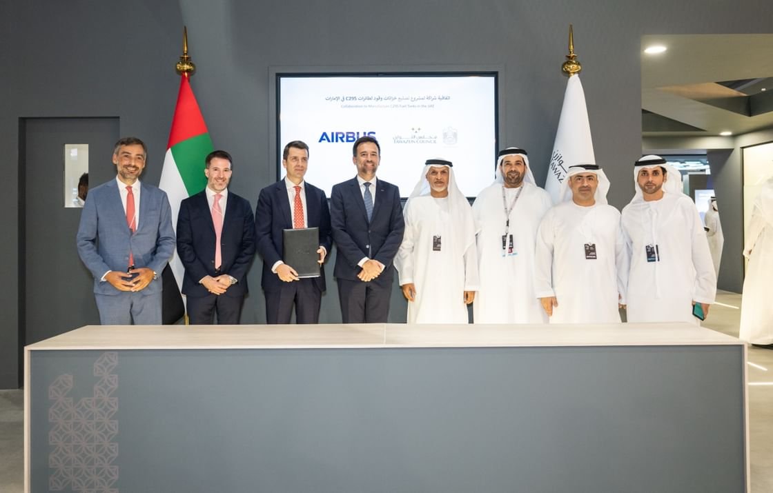 مجلس التوازن و"إيرباص" يعززان شراكتهما بمشروع تصنيع خزانات وقود طائرات "C295" في الإمارات