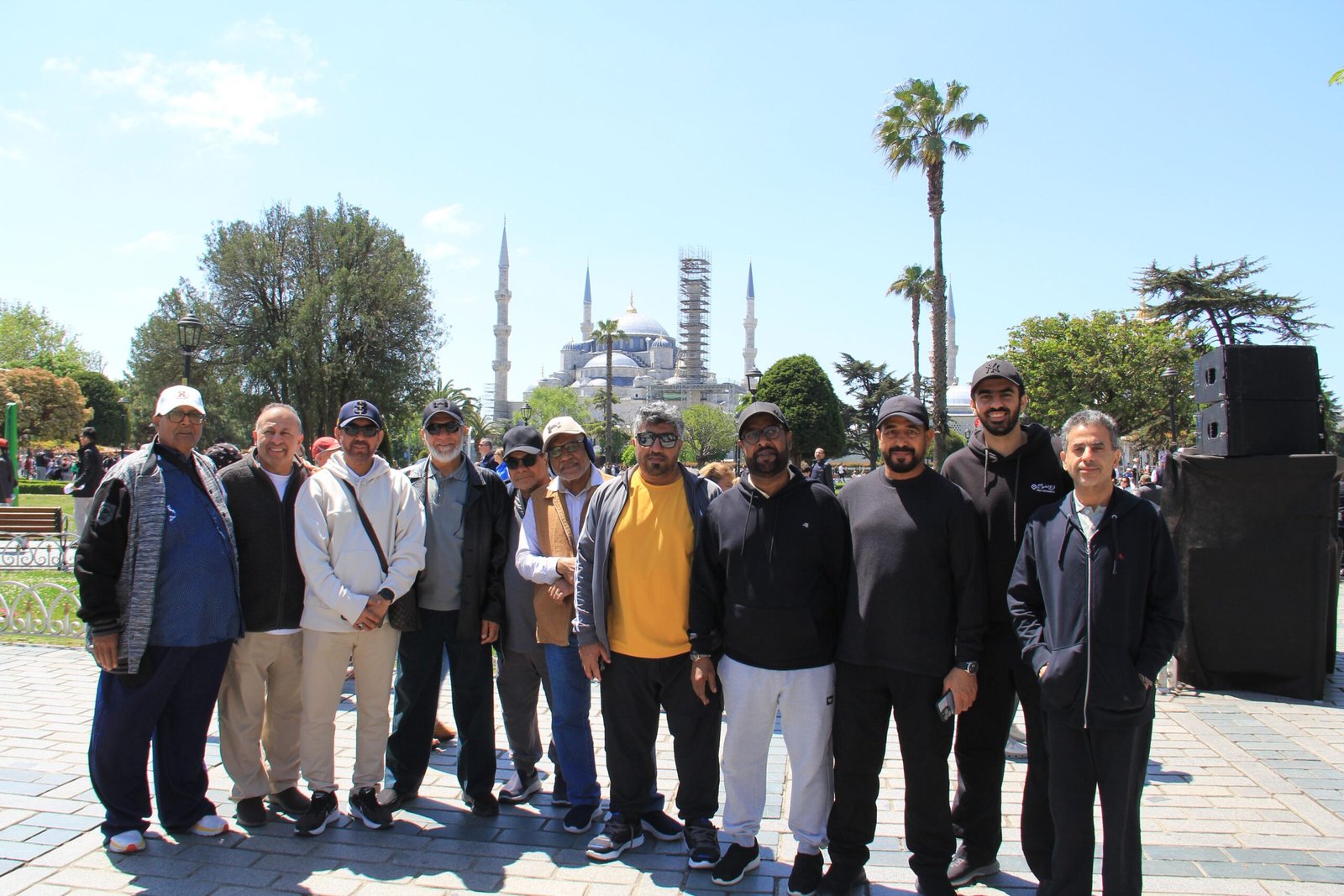 شرطة دبي وفرجان دبي تنظمان جولة سياحية في تركيا لمتقاعدي الشرطة