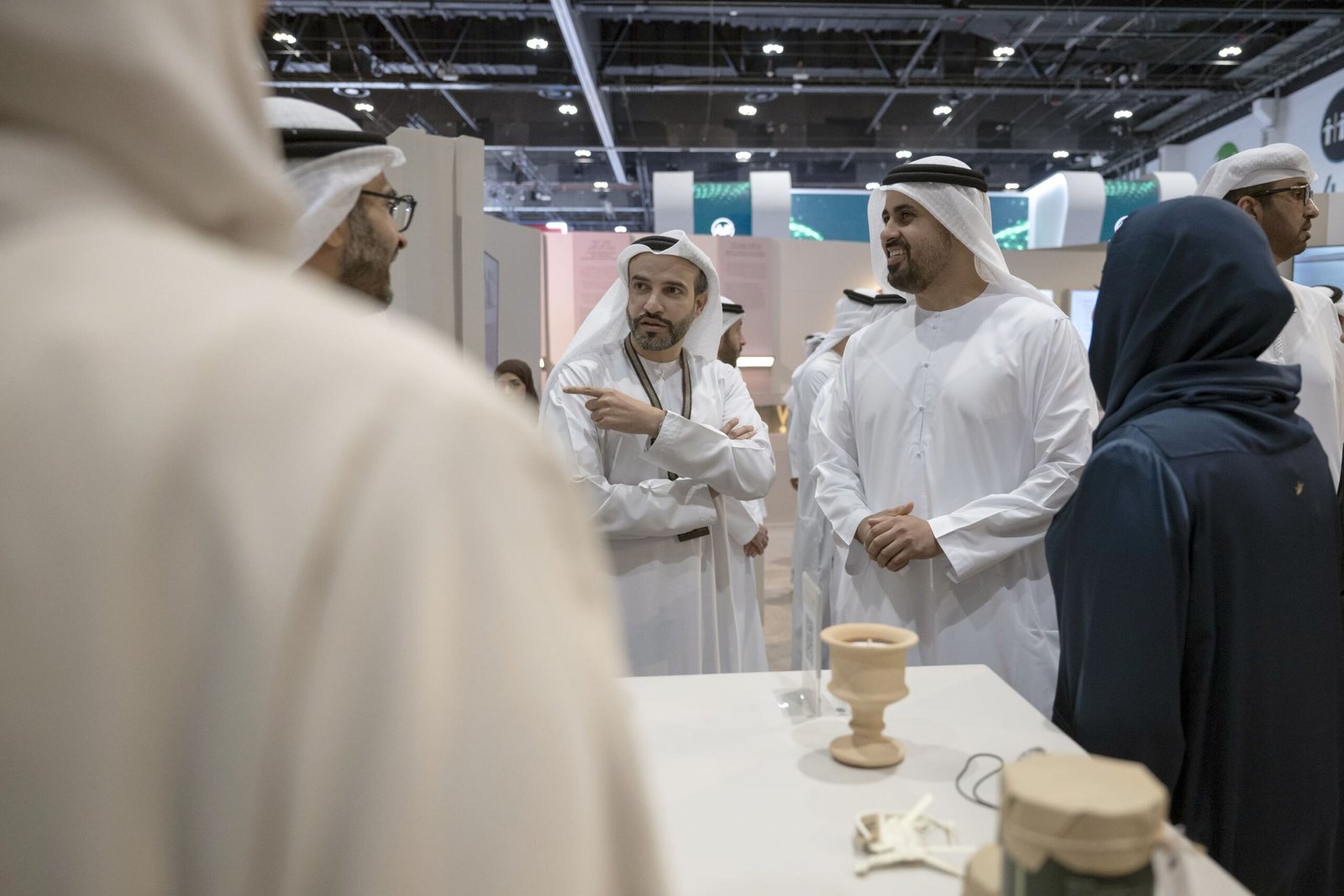 بحضور ذياب بن محمد بن زايد.. "الإمارات للتنمية المتوازنة" ووزارة الثقافة يُطلقان مبادرات لتمكين المبدعين والحرفيين