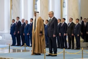 جرت لسموّه مراسم استقبال رسمية.. ولي عهد أبوظبي يصل القصر الرئاسي في العاصمة الكازاخستانية أستانا