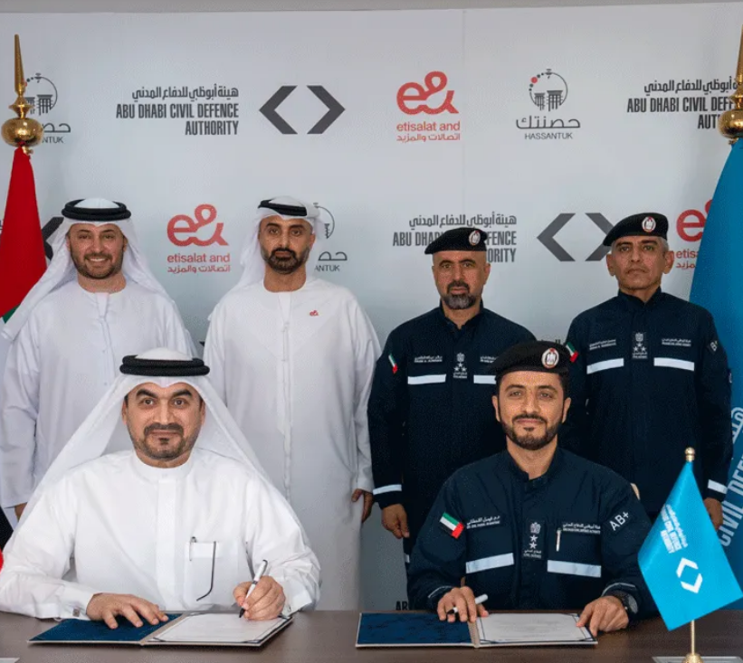 هيئة أبوظبي للدفاع المدني و«إي آند» تتعاونان لتفعيل أنظمة الكشف المبكر عن الحرائق في المنازل