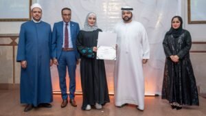 محمد الشرقي يشهد أمسية شعرية لطلبة الأزهر الوافدين في كلية اللغة العربية بالقاهرة