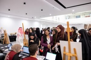 جامعة أبوظبي تعزز الابتكار خلال الدورة الـ12 من مسابقة "بحوث وابتكارات طلبة الجامعات"