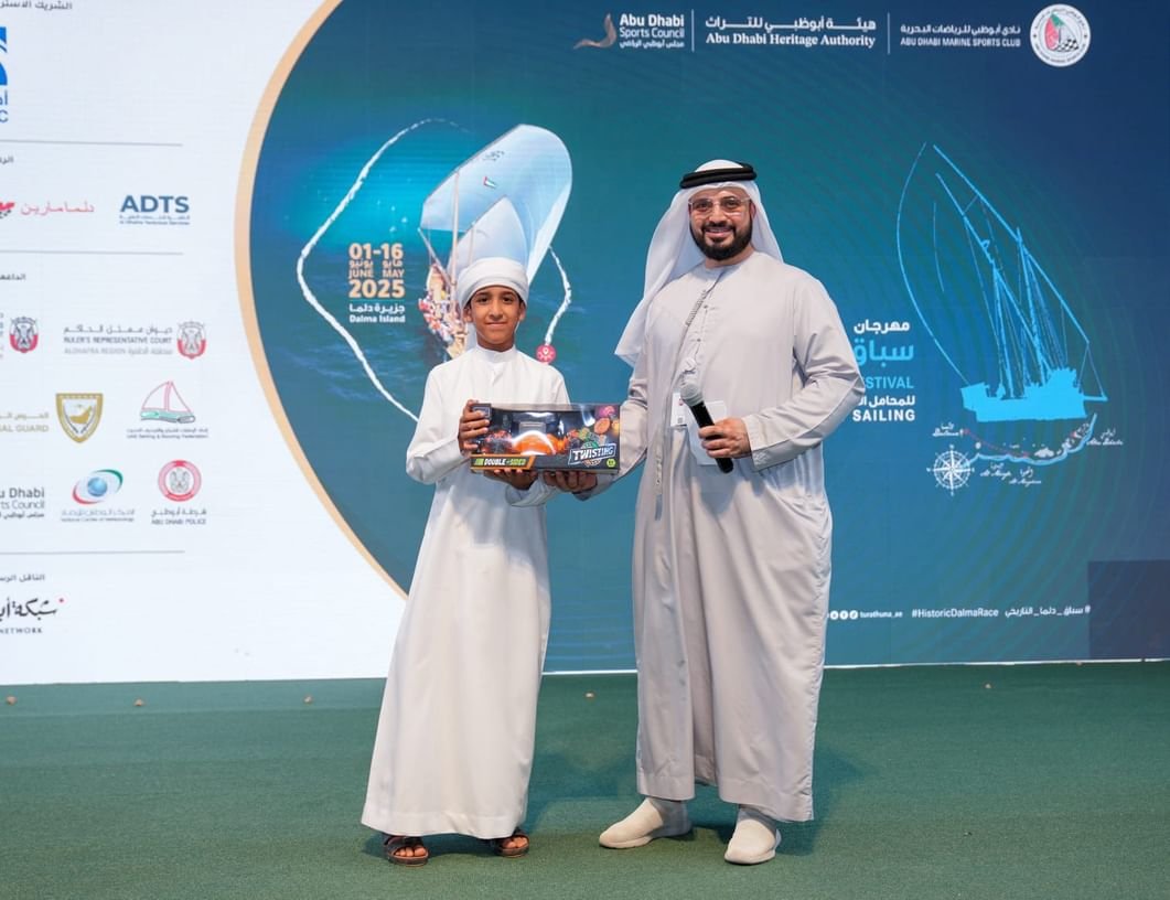 "مهرجان سباق دلما".. فعاليات تراثية ورياضية في أسبوعه الأول