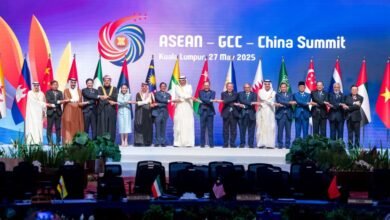 نيابة عن رئيس الدولة.. سعود بن صقر يشارك في أعمال قمة "الخليج - الآسيان - الصين" بماليزيا