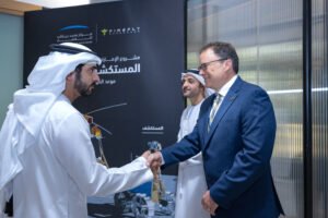 حمدان بن محمد يشهد توقيع اتفاقية استراتيجية بين مركز محمد بن راشد للفضاء و"فايرفلاي أيروسبيس" الأمريكية