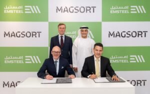 "إمستيل" تُطلق أول مشروع صناعي لإنتاج الأسمنت منخفض الكربون في المنطقة