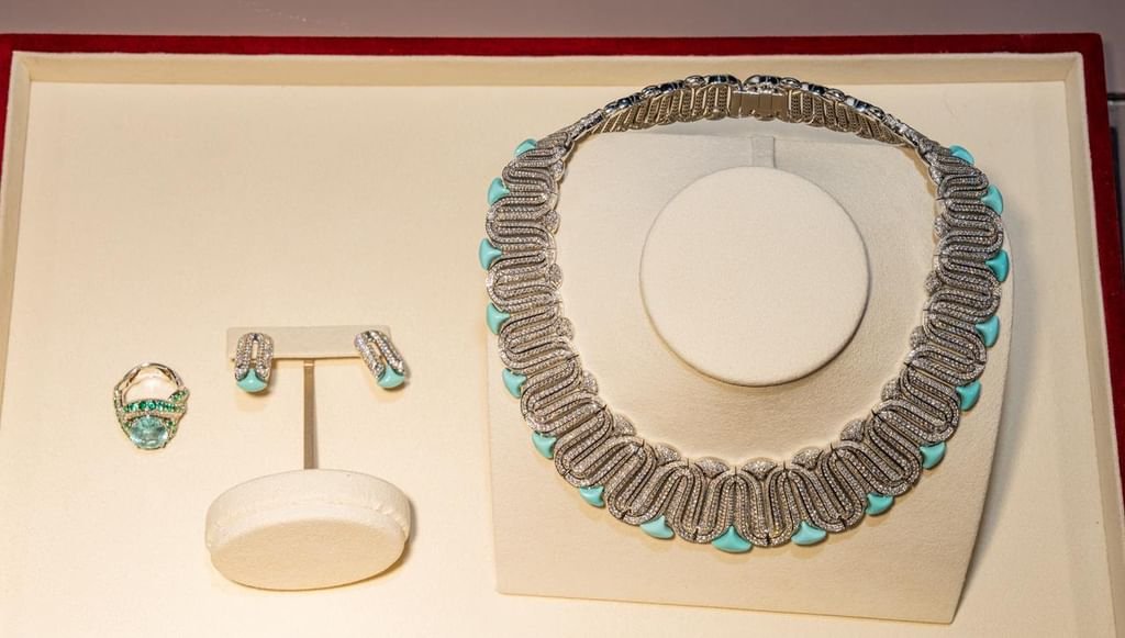 إبداعات إيطالية فاخرة تخطف الأنظار في معرض الشرق الأوسط للساعات والمجوهرات