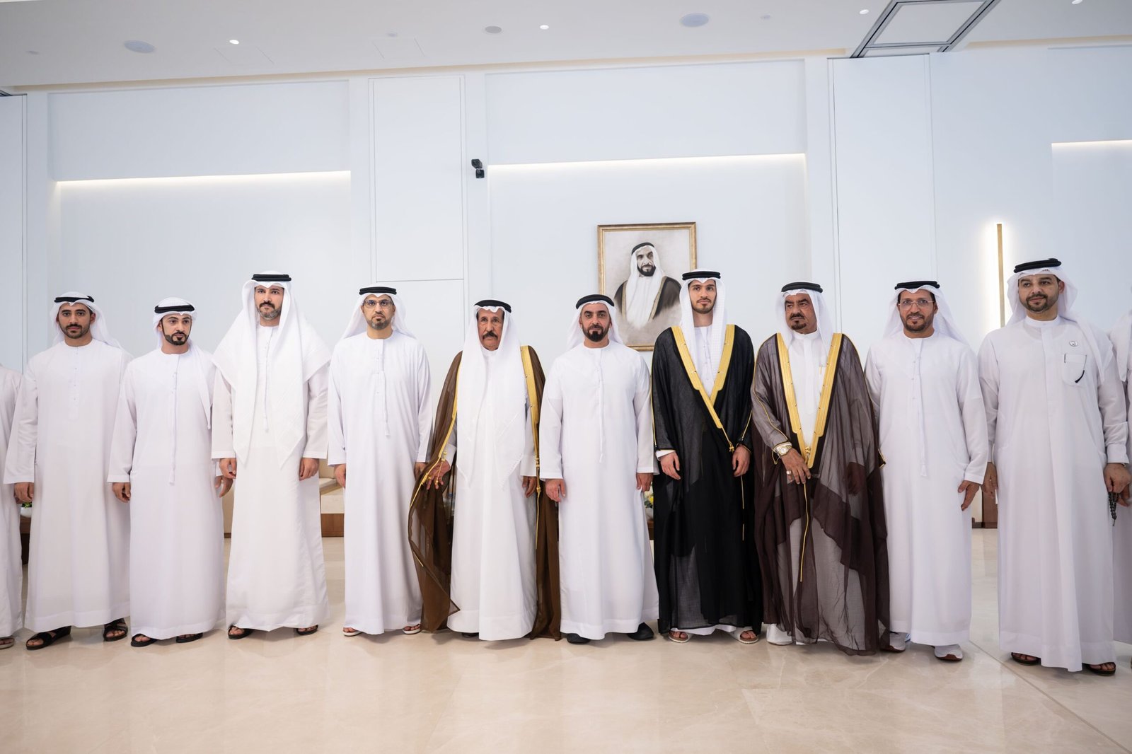 سيف بن زايد يحضر أفراح الجابر والسويدي 1 سيف بن زايد يحضر أفراح الجابر والسويدي