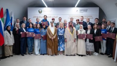 سيف بن زايد يشهد في موسكو حفل تخريج البرنامج التخصصي لحماية الطفل