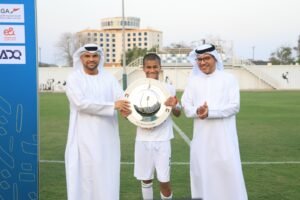 تتويج خورفكان بدرع دوري تحت 14 سنة (ب)