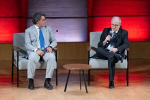 مجمع اللغة العربية بالشارقة