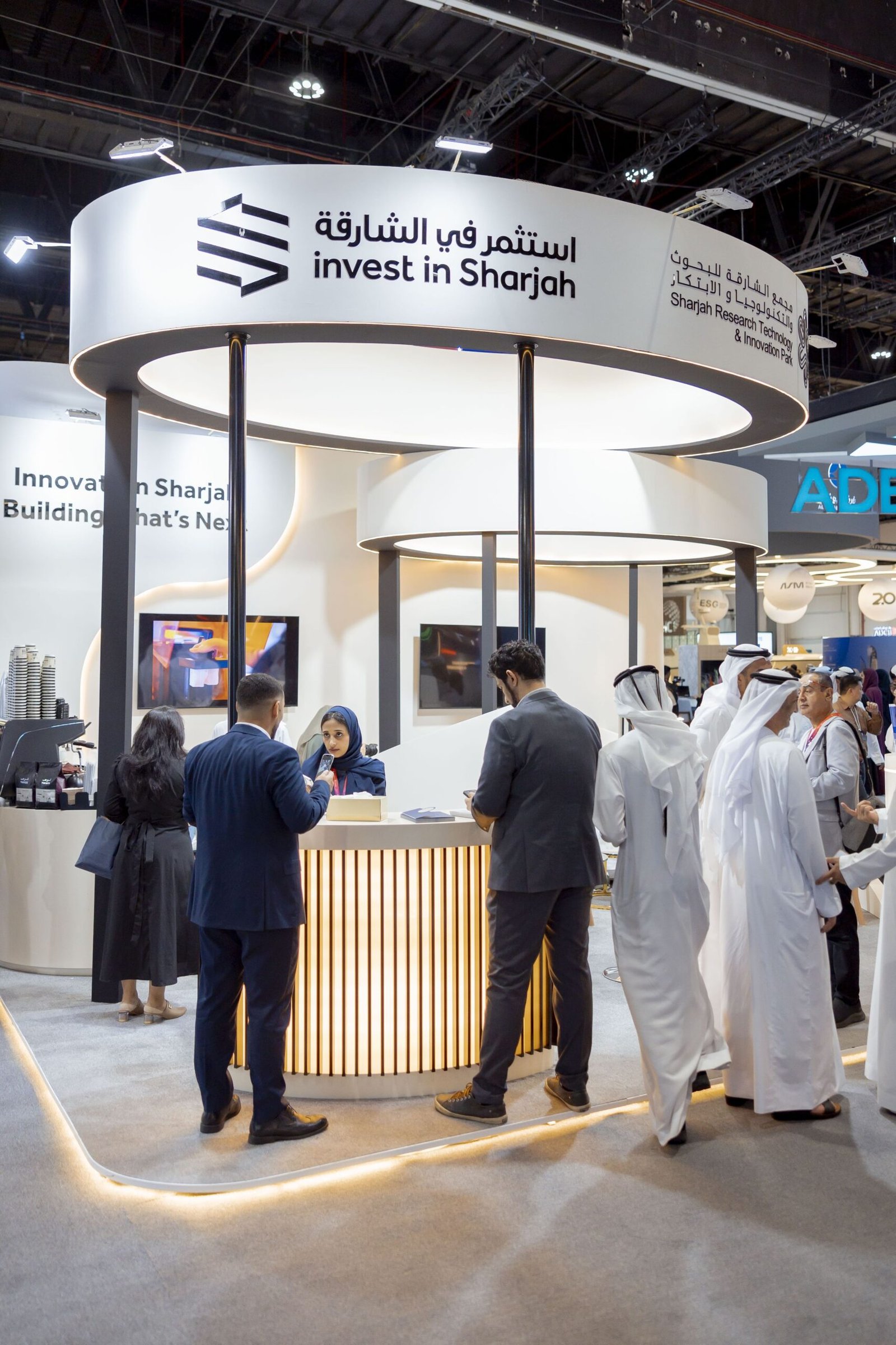 الشارقة تعرض في "اصنع في الإمارات" فرص الاستثمار في قطاعات التصنيع المتقدم