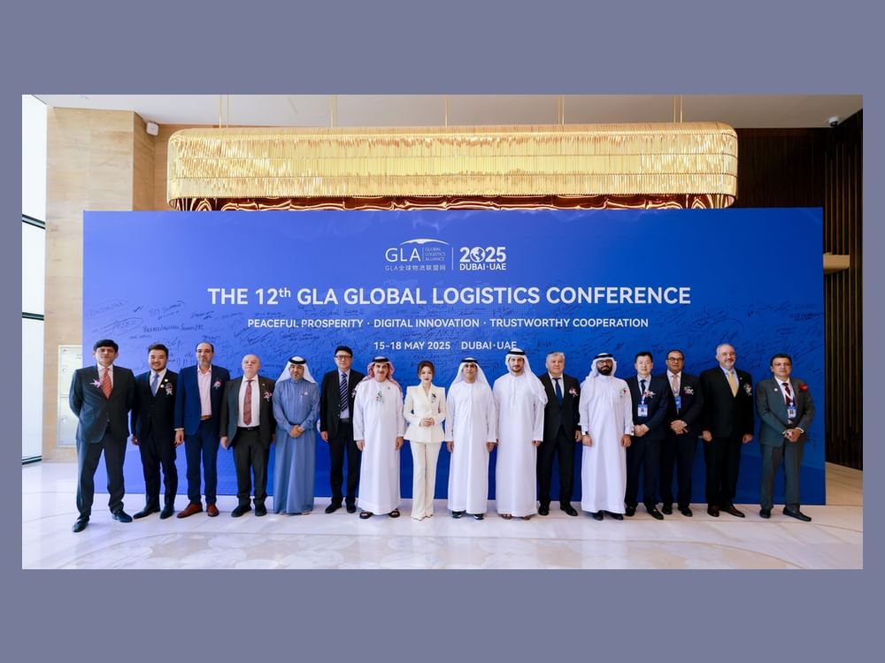 سالم بن سلطان القاسمي يشهد انطلاق مؤتمر "GLA" اللوجستي بدبي
