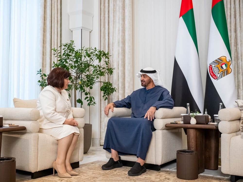 رئيس الدولة يستقبل رئيسة الجمعية الوطنية في أذربيجان