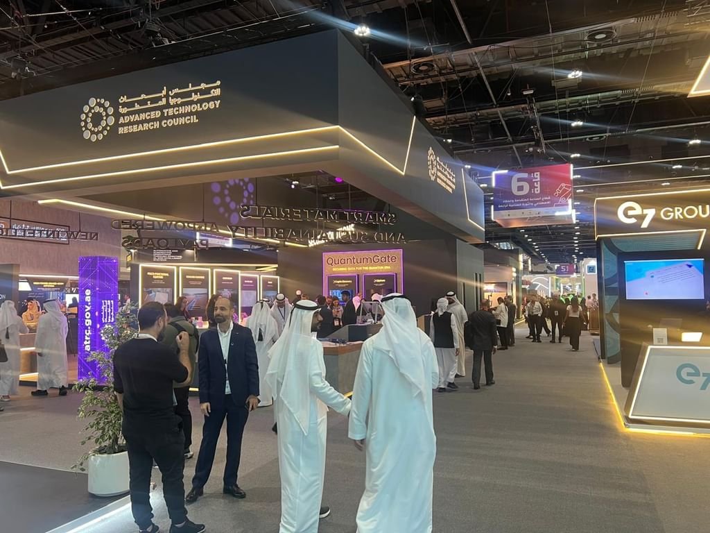 "اصنع في الإمارات".. تقنيات الذكاء الاصطناعي والروبوتات تعيد تشكيل مستقبل الأعمال 1 "اصنع في الإمارات".. تقنيات الذكاء الاصطناعي والروبوتات تعيد تشكيل مستقبل الأعمال