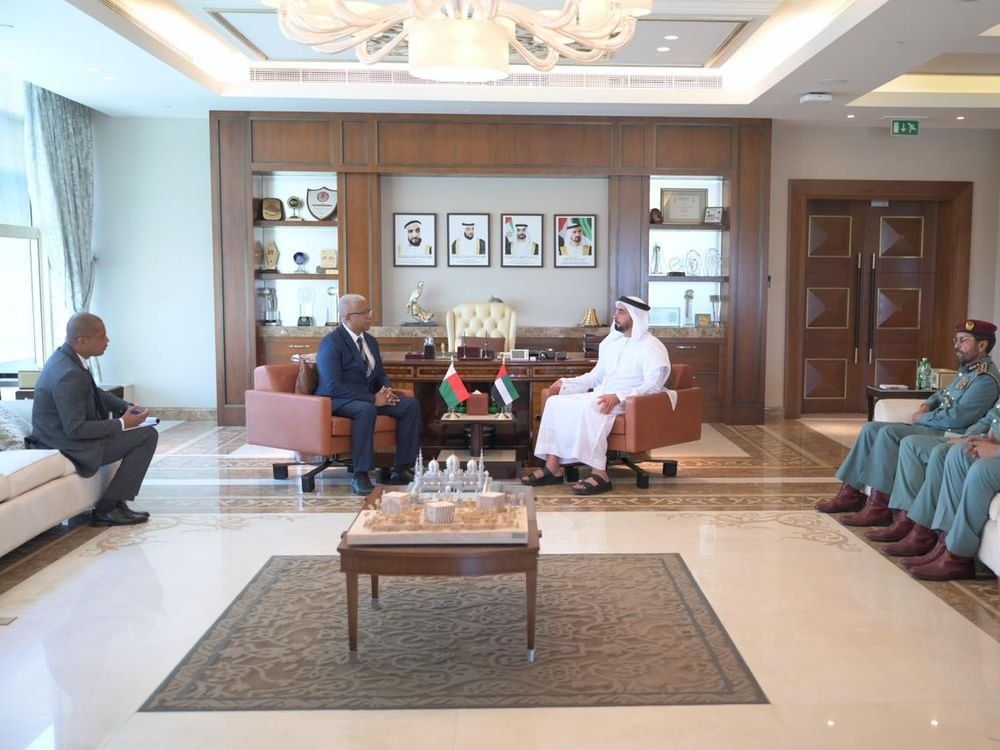 سيف بن زايد يلتقي وزير الأمن العام في مدغشقر 1 سيف بن زايد يلتقي وزير الأمن العام في مدغشقر