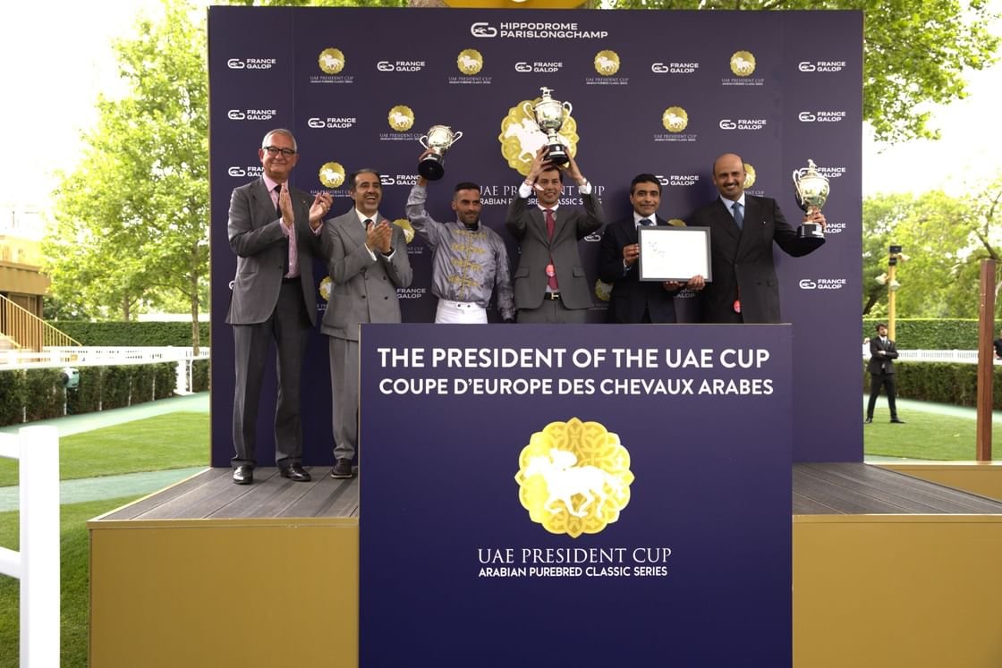 "لوسيل” يتوج بطلا لكأس رئيس الدولة للخيول العربية الأصيلة في فرنسا 1 "لوسيل” يتوج بطلا لكأس رئيس الدولة للخيول العربية الأصيلة في فرنسا