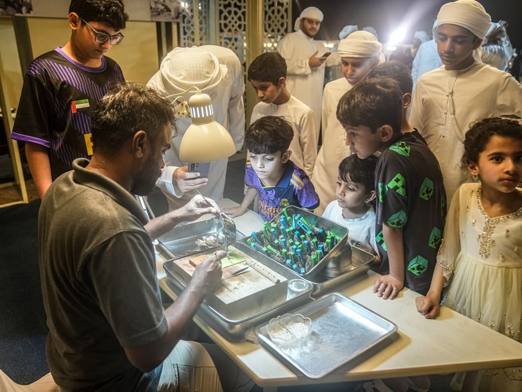 "مهرجان دلما" .. فعاليات متنوعة تعزز ارتباط الزوار بالتراث البحري