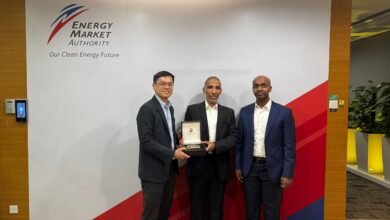 أبوظبي و سنغافورة تتعاونان في تنظيم تداول المواد البترولية والغاز