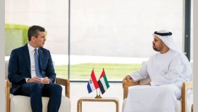 ذياب بن محمد بن زايد يستقبل رئيس الباراغواي في واحة الكرامة