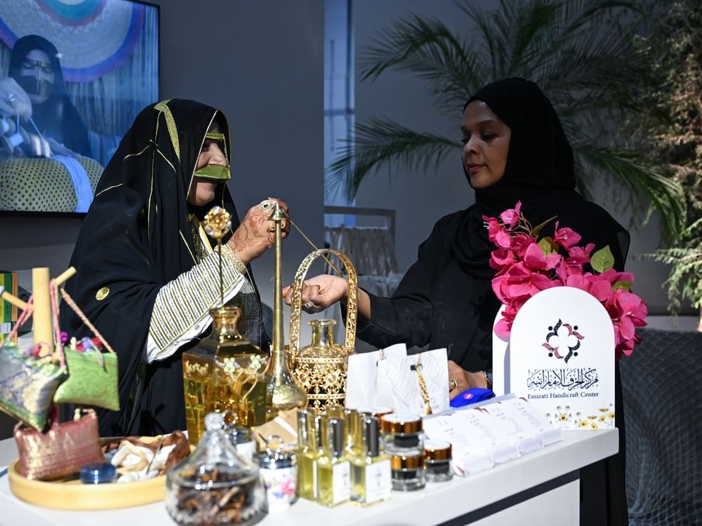 أول معرض تراثي في " اصنع في الامارات " يشكل منصة رائدة تحتفي بالموروث الأصيل