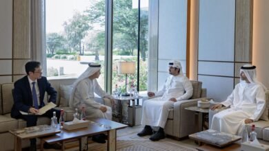 مكتوم بن محمد يستقبل سفير الصين لدى الدولة