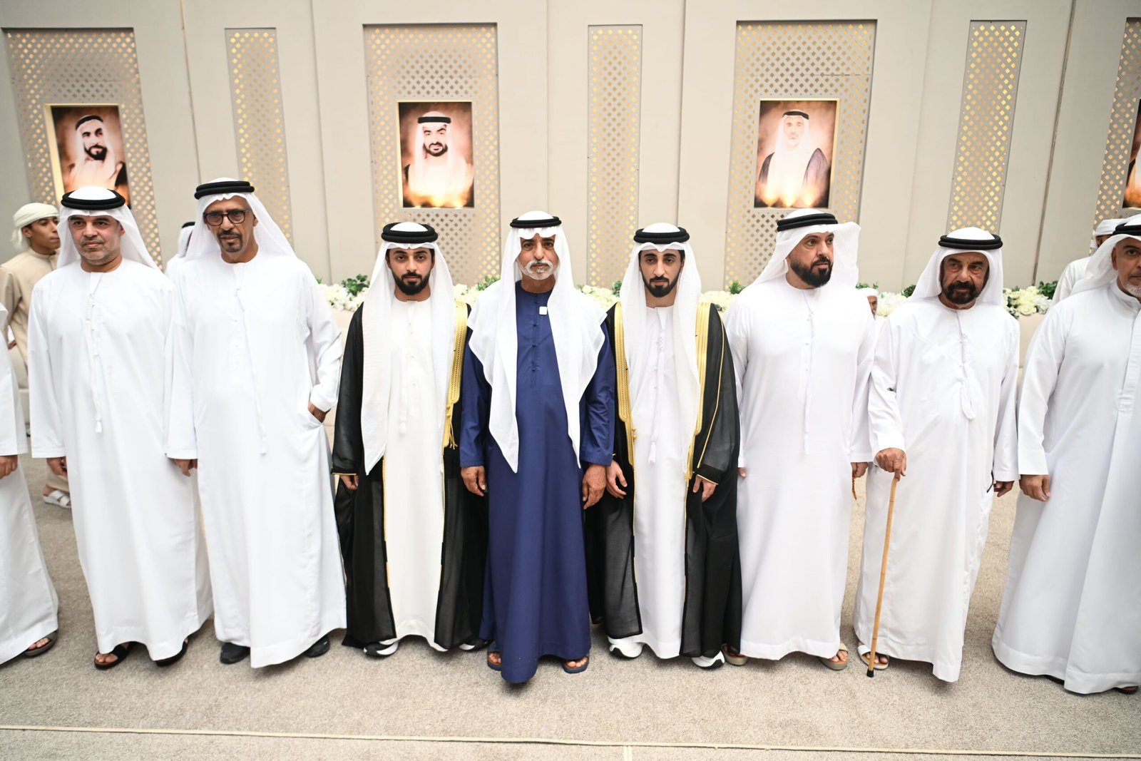 نهيان بن مبارك يحضر أفراح الشريفي والسويدي في العين