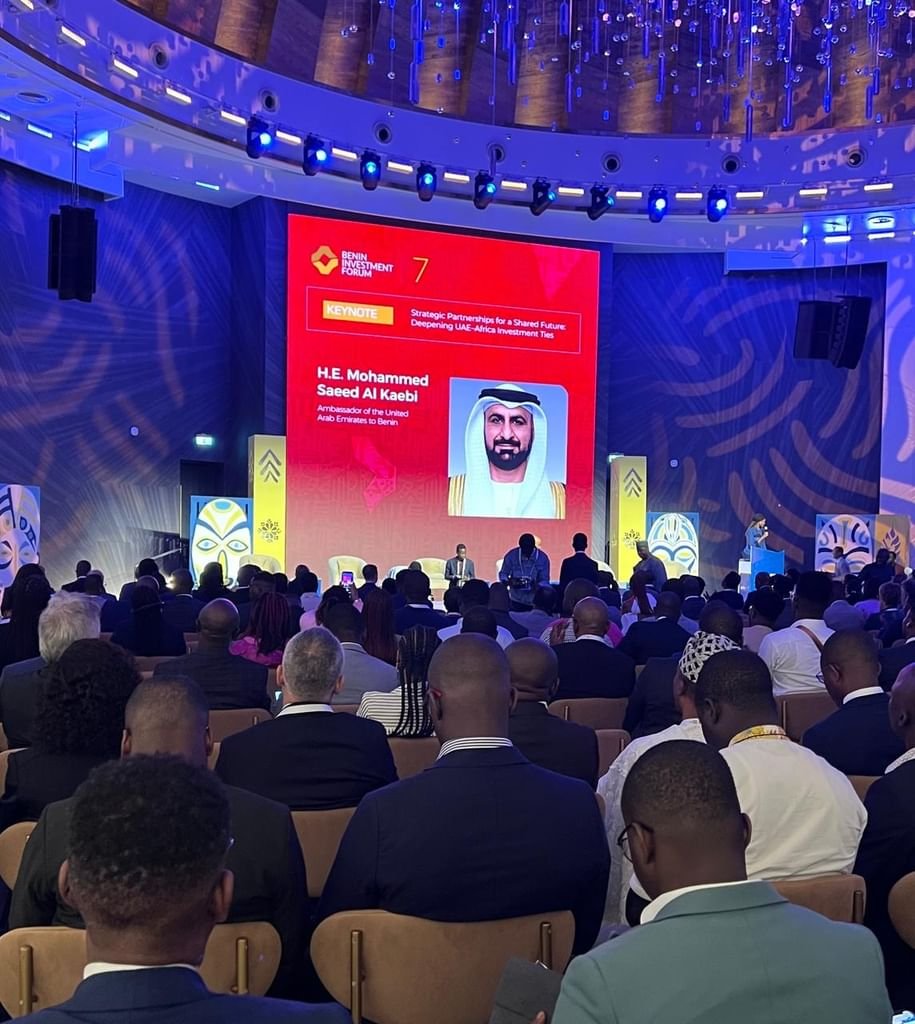 سفير الإمارات يشارك في منتدى بنين للاستثمار 1 سفير الإمارات يشارك في منتدى بنين للاستثمار